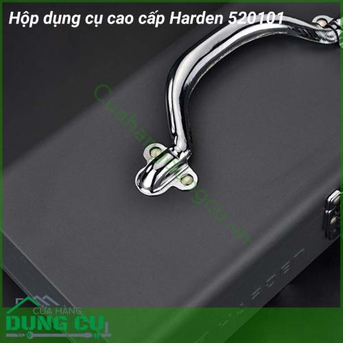 Hộp dụng cụ cao cấp Harden 520101 là vật dụng rất cần thiết để cất giữ dụng cụ, thiết bị sửa chữa tránh bị thất lạc. Với kích thước 355x90x155mm, hộp dụng cụ cơ khí Harden rất phù hợp cho thợ điện, thợ có khí, thợ nước, ...