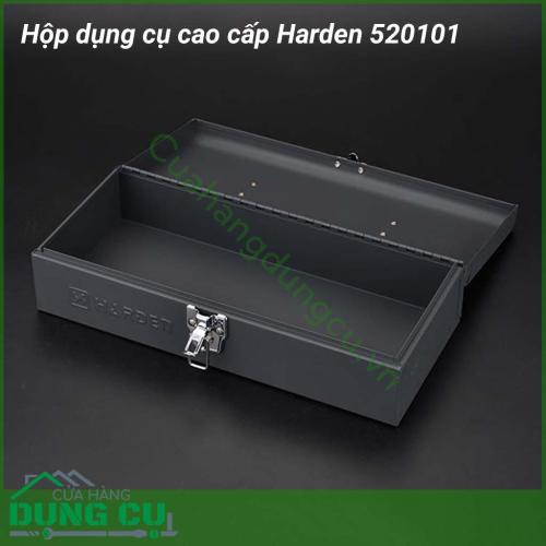 Hộp dụng cụ cao cấp Harden 520101 là vật dụng rất cần thiết để cất giữ dụng cụ, thiết bị sửa chữa tránh bị thất lạc. Với kích thước 355x90x155mm, hộp dụng cụ cơ khí Harden rất phù hợp cho thợ điện, thợ có khí, thợ nước, ...