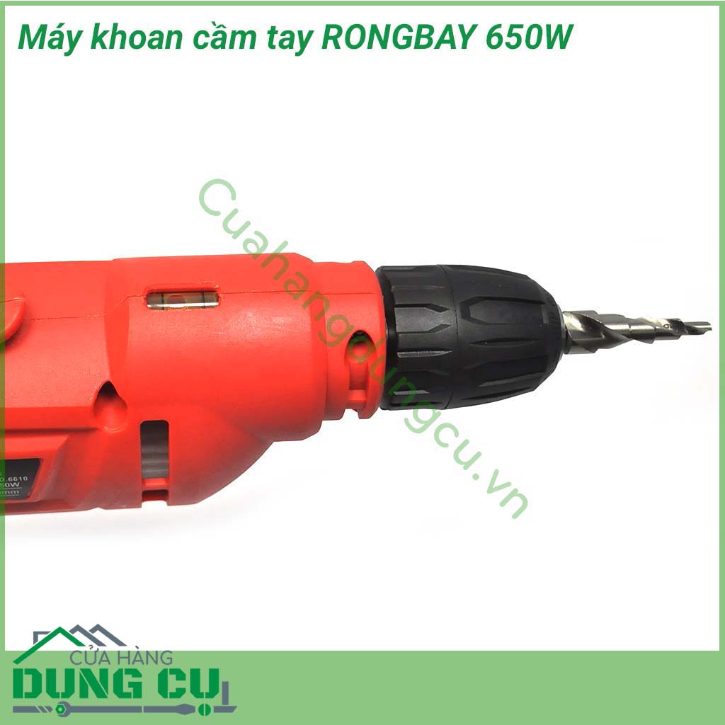 Máy khoan RONGBAY cầm tay 650W được người sử dụng tin dùng bởi những tính năng nổi bật như máy hoạt động khỏe khoắn, đem lại hiệu quả cao trong công việc. Ngoài ra, máy còn có kết cấu nhỏ gọn, đem lại sự nhẹ nhàng, tiện dụng. 