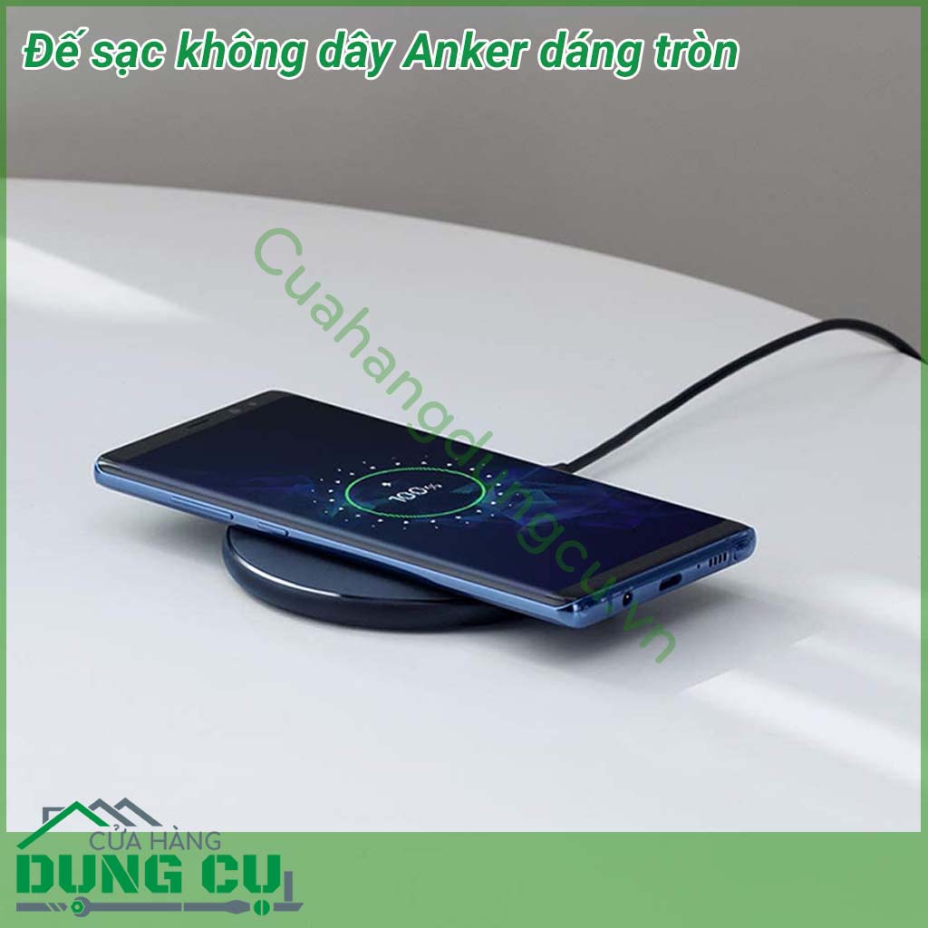 Đế sạc không dây Anker dáng tròn sở hữu tính năng thông minh vô cùng tiện lợi vì không cần cắm dây sạc, chỉ cần đặt điện thoại lên và thế là pin sẽ được sạc đầy cực tiện